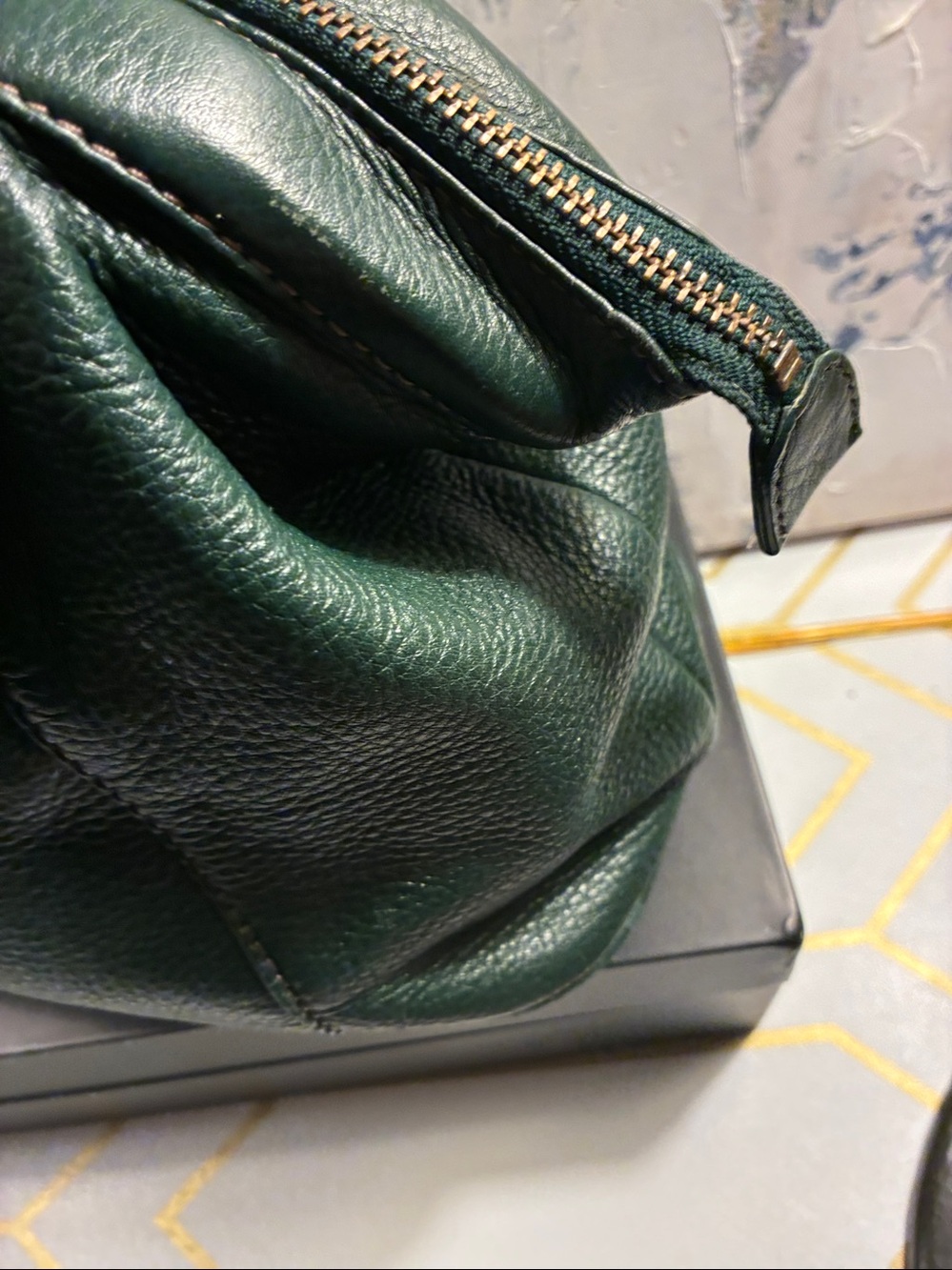 Vintage Liz Claiborne Dark Green Leather Top-Handle Satchel with Gold Hardware - Picture 12 of 15
